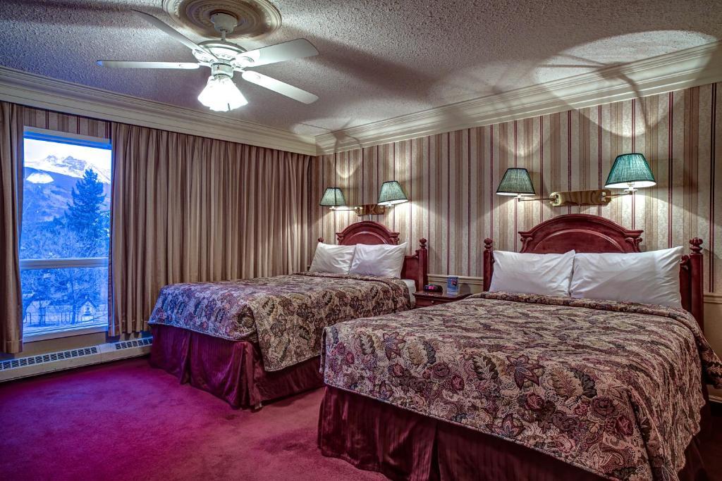 Athabasca Hotel Jasper Szoba fotó