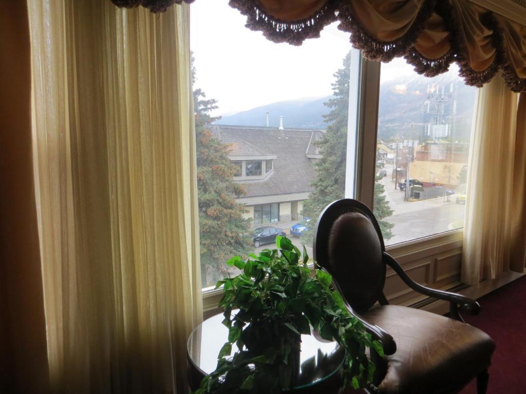 Athabasca Hotel Jasper Szoba fotó